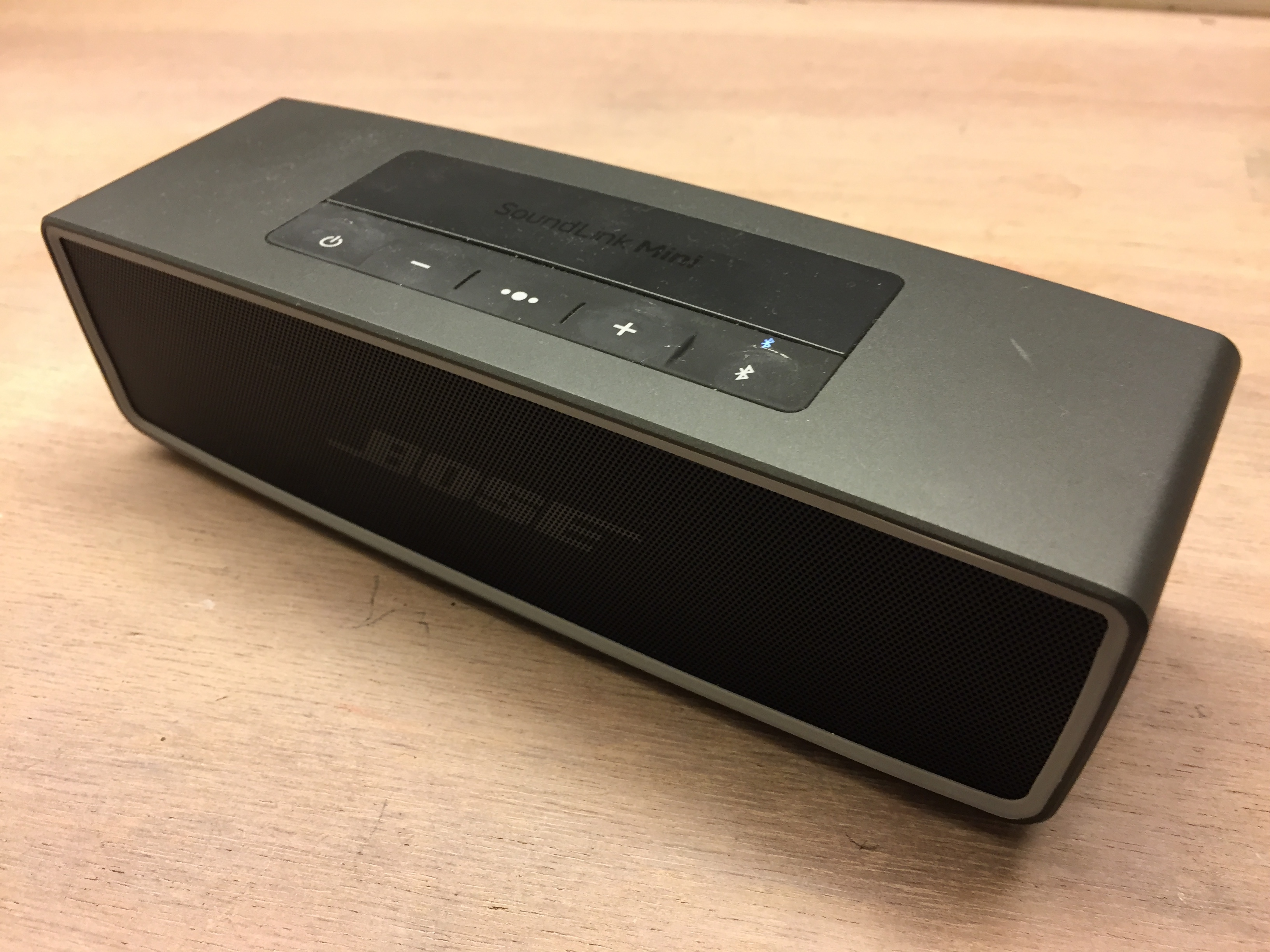 【BOSE SoundLink Mini】レビュー!!家中で良質な音楽を楽しみたい方にオススメ!