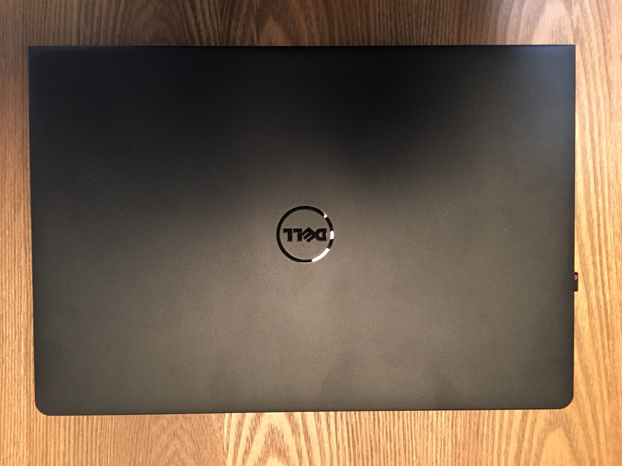 New Inspiron 15 3000の価格コム限定スタンダードを購入!