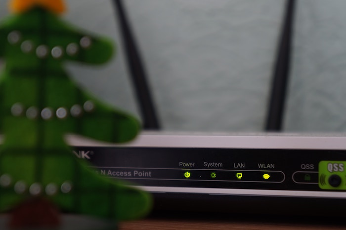 Wi-Fiルーターの電波を強くする部屋の置き場所