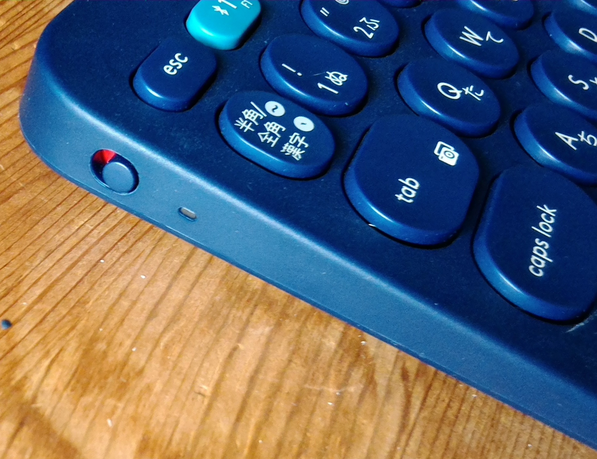 Bluetoothワイヤレスキーボード『K380』をレビュー!コスパの高さが魅力です