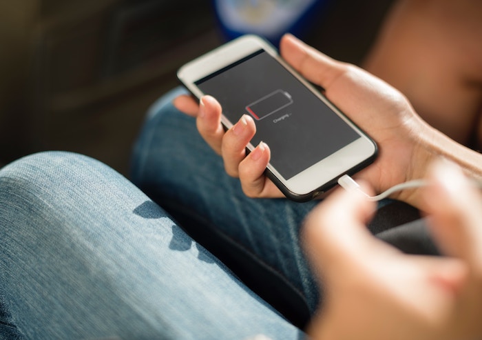 モバイルバッテリーのレンタルサービス「ChargeMe」がスタート