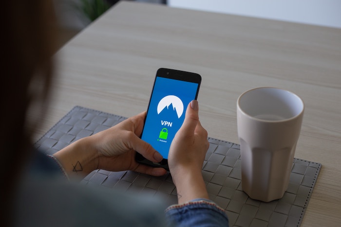 知らないうちにAndroidアプリから個人情報抜かれているけど大丈夫?